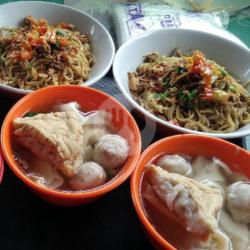 Mie Ayam Rawit Komplit(yamin)