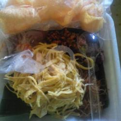 Paket Nasi Uduk Kuning