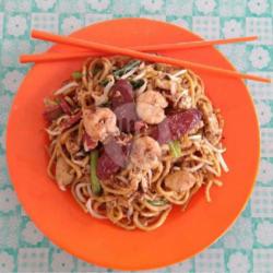 Mie Goreng Medan (seafood)