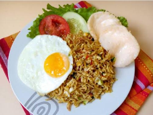 Nasi Goreng Family, Depan Pegadaian 