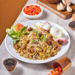 Nasi Goreng Kulit Bebek