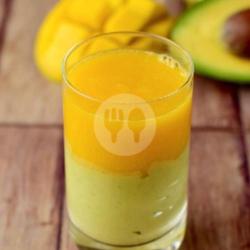 Jus Alpukat   Mangga