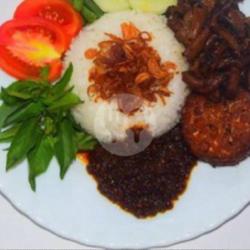 Nasi Usus Bacem