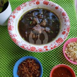 Rawon Otot Sapi Kerupuk