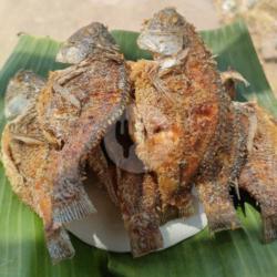 Lauk : Ikan Nila Goreng