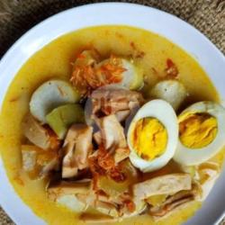 Lontong Gudeg Komplit