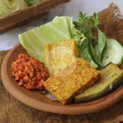 Lalapan Tempe Goreng Barokah Purnama