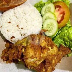 Dada Ayam Goreng   Nasi