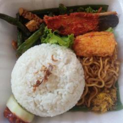 Nasi Campur Pepes Tongkol