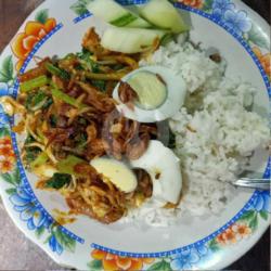 Nasi Krengseng Pedas Free Air Mineral