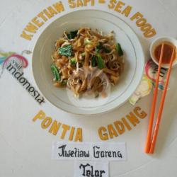 Kwetiaw Goreng Telor