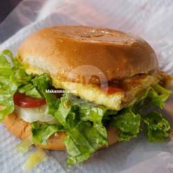 Sandwich Telur   Daging Sapi