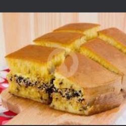 Martabak Bangka Kacang Coklat Wijen