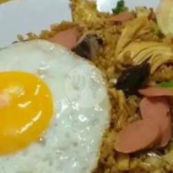 Nasi Goreng Ayam Bakso Sosis