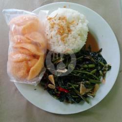 Nasi  Cah Kangkung   Krupuk