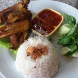 Paket Bebek   Nasi Uduk