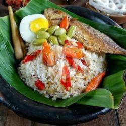 Paket Nasi Liwet Ikan Asin Peda