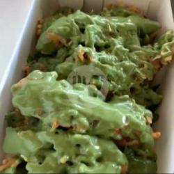 Pisang Goreng Kriuk Avocado