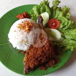 Nasi Bebek Bumbu Kering