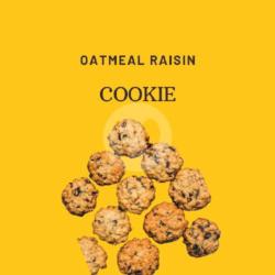 Oatmeal Raisin Cookie