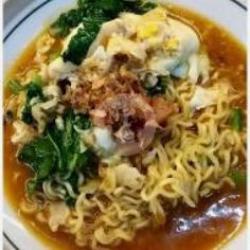 Mie Becek (telur Sosis Bakso)