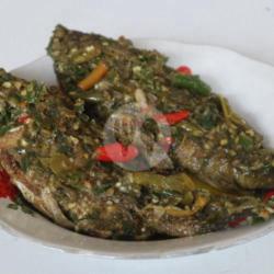 Ikan Bawal Cabe Ijo