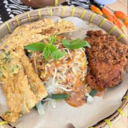 Sego Pecel Ayam Laos