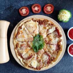 Signature Rendang Pizza