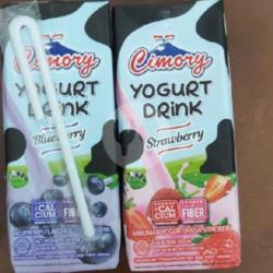 Cimory Yoghurt Drink Kotak Blueberi/stroberi