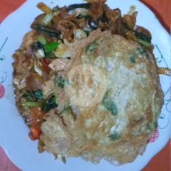 Kwitiau Goreng Telor