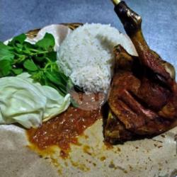 Nasi  Bebek Bakar  Sambel Lalapan