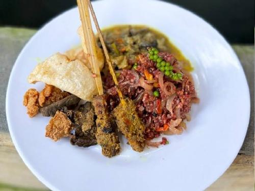 Lawar Klungah Paon Nagi, Sandat 4