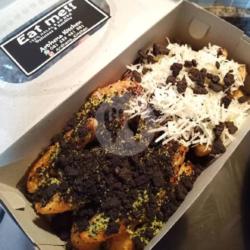 Pisang Topping Keju Oreo