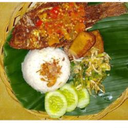 Ikan Penyet Sambel Bawang