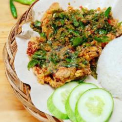 Nasi Ayam Geprek Lombok Ijo
