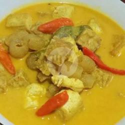 Cecek/kulit Sapi Tahu Tempe Kuah Kare