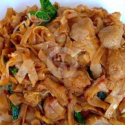 Kwetio Goreng Ayam Bakso
