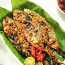 Lauk Ikan Kembung Bakar  Sayur