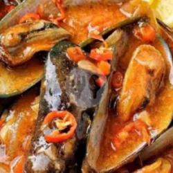 Kerang Hijau Saus Padang