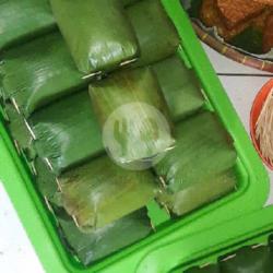 Nasi Bakar Isi Ayam