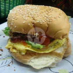 Burger Telur Daging Sapi