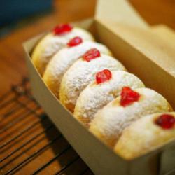 Bomboloni Selai Strawberry