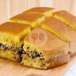 Martabak Bangka Wijen