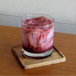 Iced Red Velvet Latte