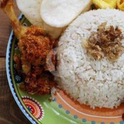 Ayam Sayap Goreng   Nasi Lalab Sambal