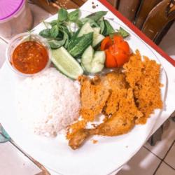 Ayam Paha Tulang Lunak Kremes Sambal   Nasi