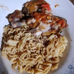 Mie Goreng Ayam Sambal Goang