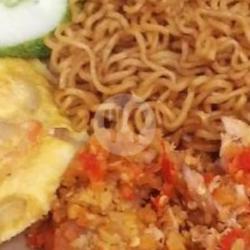 Indomie Telur   Ayam Geprek