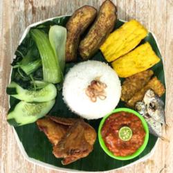 Nasi Tempong Ayam Dada Jumbo