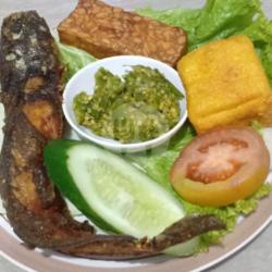 Lele,tahu,tempe,sambel Ijo(tanpa Nasi)